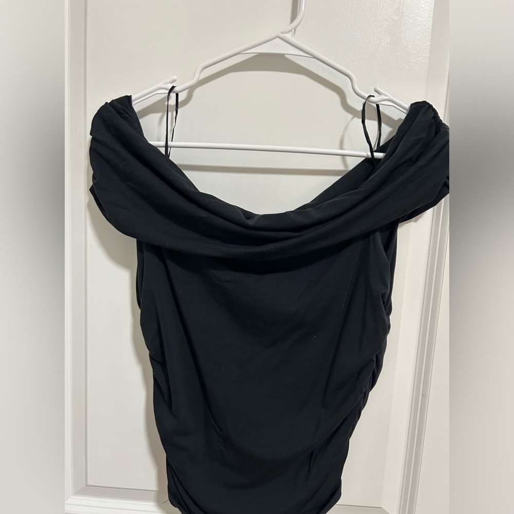 Abercrombie off the shoulder black top